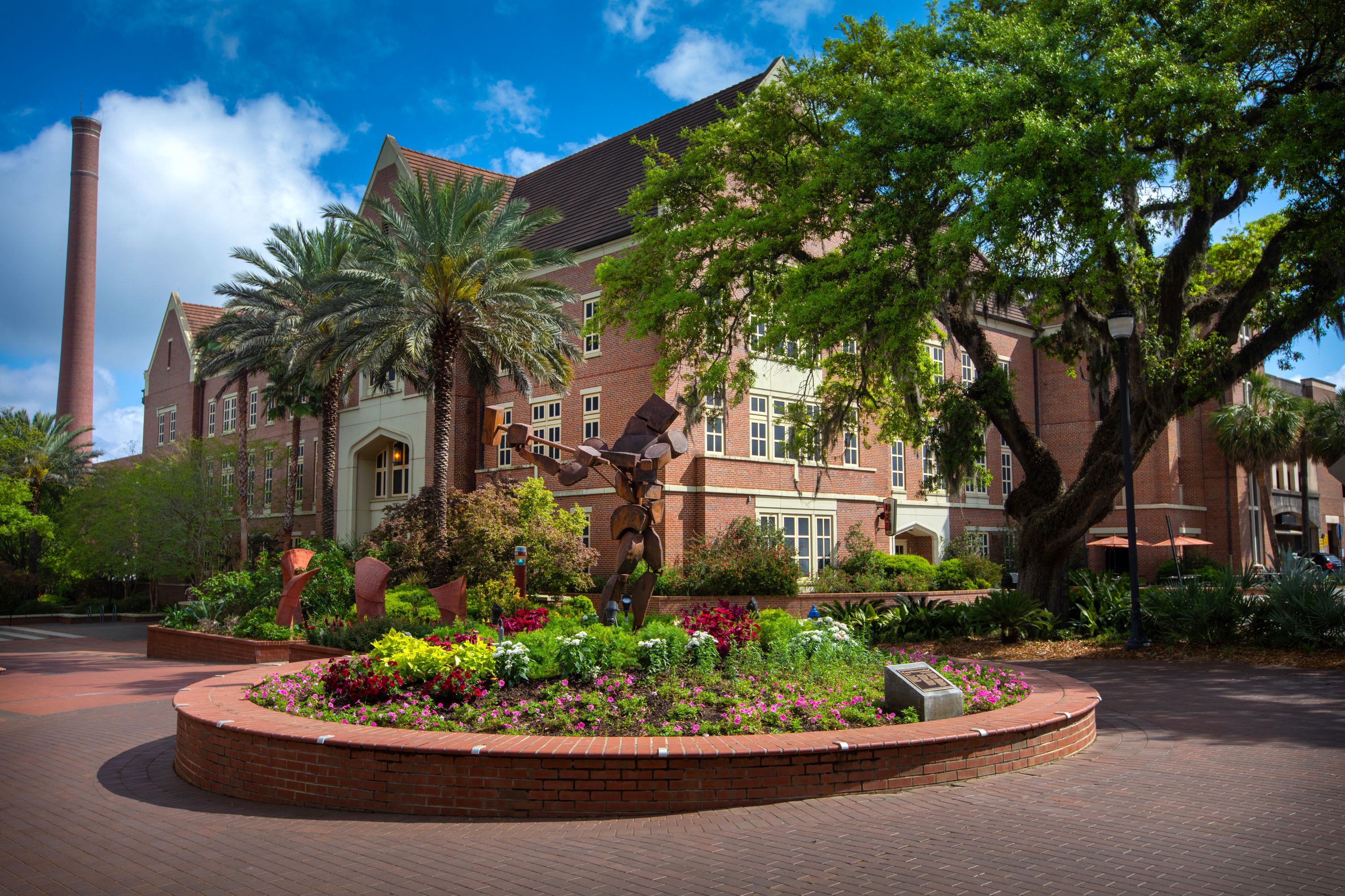 Campus garden outside of the Student Services Building using composted mulch.